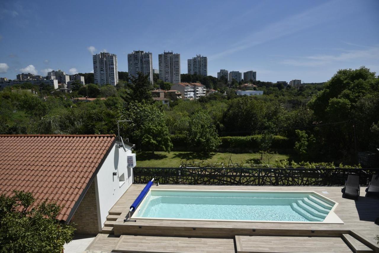 Apartments Nona Pula Exterior photo